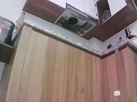 Freechat -SingleMom- on StripChat