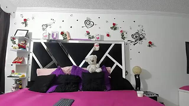 Freechat abby_eemily on StripChat