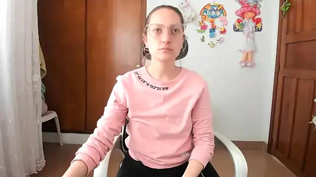 Freechat Adele_johnsonn1 on StripChat