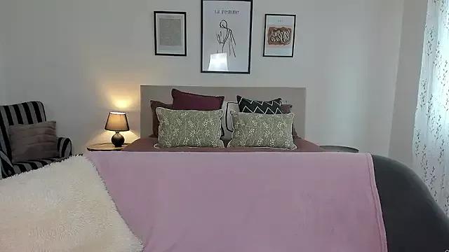 Freechat AryaSummersReal on StripChat