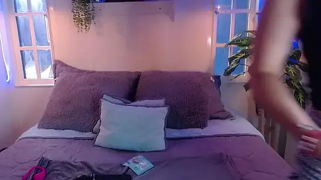 Freechat brandi_bae1 on StripChat