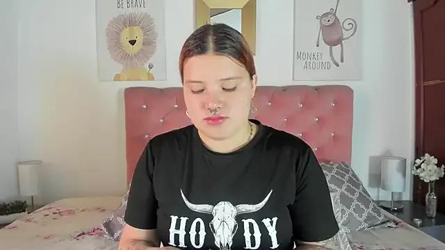 Freechat CelessteRedds on StripChat