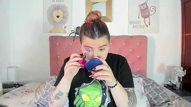 Freechat CelessteRedds on StripChat