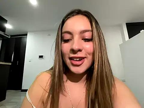 Avatar of Cloee_Rainbow1