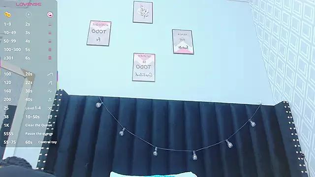 Private colombiamommy on StripChat