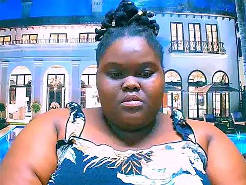 Avatar of EbonyHotBuns