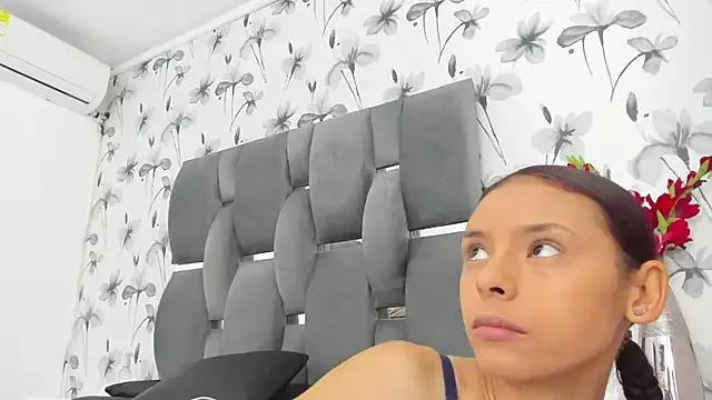 Freechat Ehotloveaxxx on StripChat