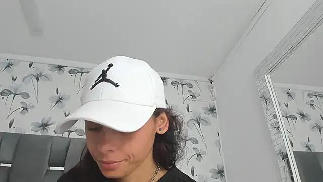 Freechat Ehotloveaxxx on StripChat