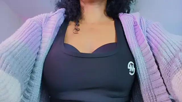 Freechat Ellie_Alves on StripChat