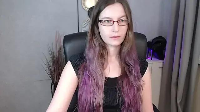 Freechat emmaxDelight on StripChat