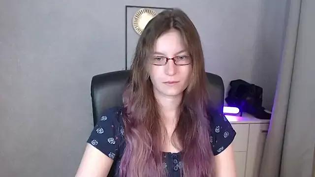 Freechat emmaxDelight on StripChat