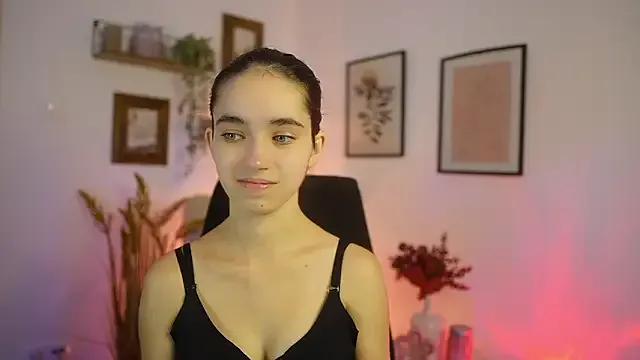 Freechat Gia_Paige18 on StripChat