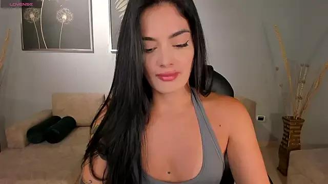 Freechat GiaFerrara on StripChat