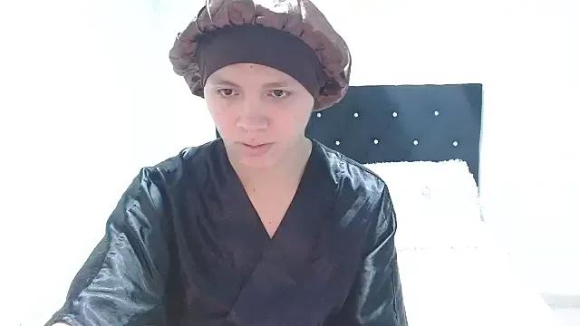 Freechat giuliana_andrade on StripChat