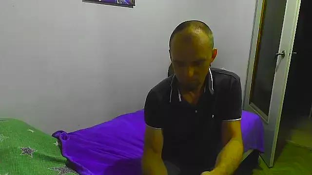 Freechat great_feeling on StripChat