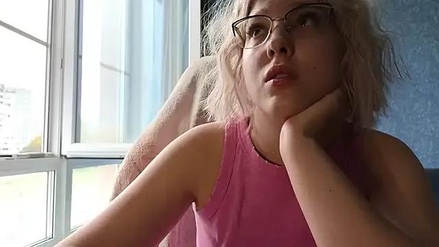 Freechat HotBrandyX on StripChat