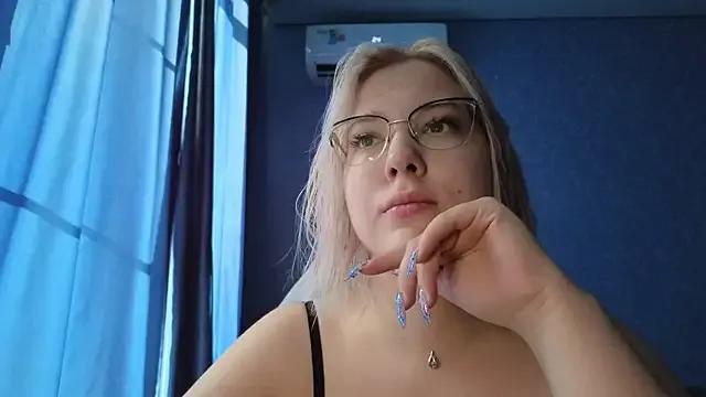 Freechat HotBrandyX on StripChat