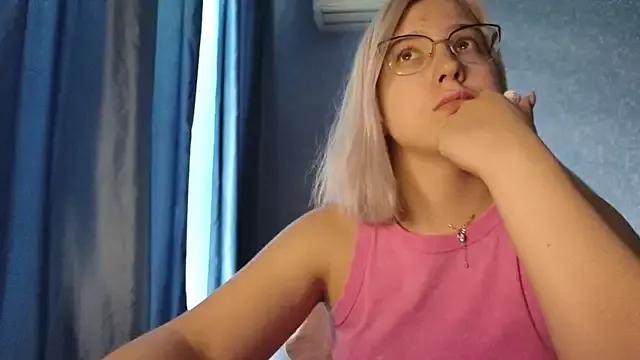 Freechat HotBrandyX on StripChat