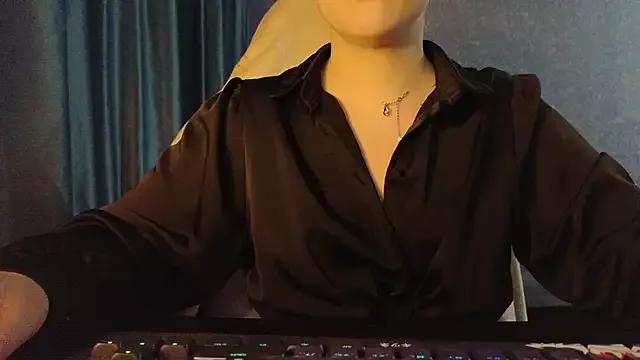 Freechat HotBrandyX on StripChat