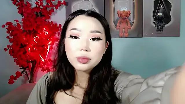 Freechat ichiben on StripChat