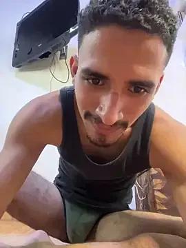 Freechat ikaro21 on StripChat