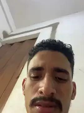 Freechat ikaro21 on StripChat