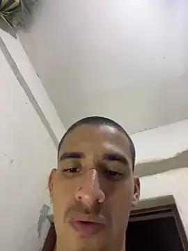 Freechat ikaro21 on StripChat