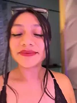 Freechat Im_Little on StripChat