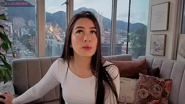 Freechat Ivanna_West on StripChat