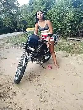 StripChat jeltsin3-25 is Freechat jeltsin3-25 — Completely naked outdoors