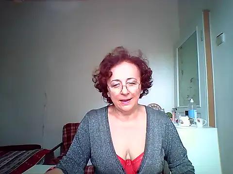 Freechat Julia54391 on StripChat