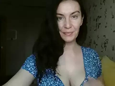 Freechat KatalinaQE on StripChat