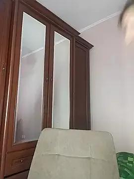 Freechat KrissSexi on StripChat