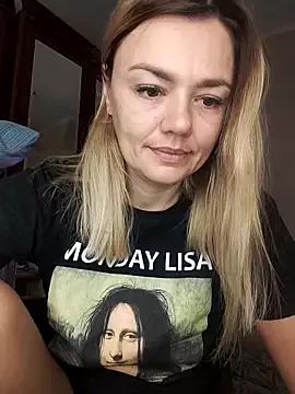 Freechat KrissSexi on StripChat