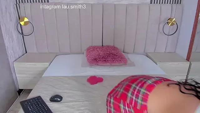 Freechat laura_smith33 on StripChat