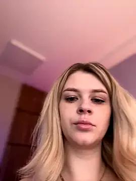 StripChat Love_Bri is Freechat Love_Bri — Be superking my pussy /happy pussy