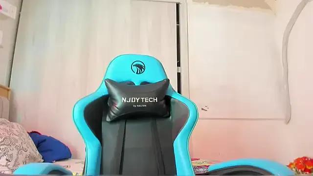 Freechat Lunastar02 on StripChat