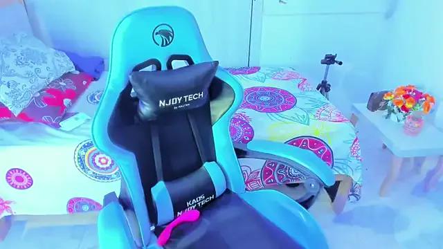 Freechat Lunastar02 on StripChat