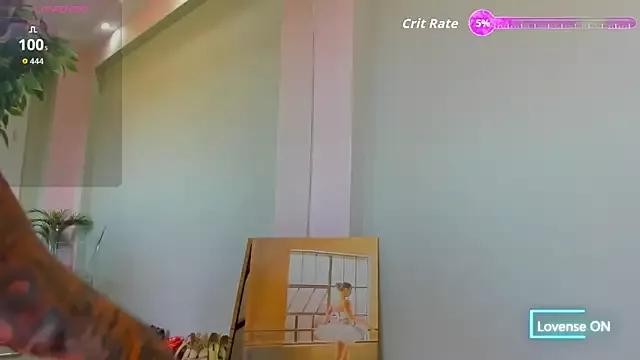 Freechat MayaHellen on StripChat