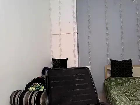 Freechat Meri_Cutie_Pie on StripChat