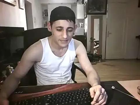 Freechat mihaimichael on StripChat