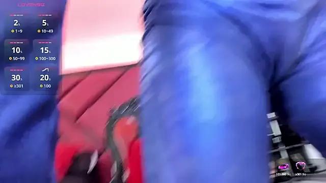 MissAlinaMontero on StripChat 