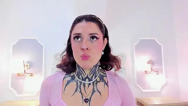 Freechat mystikdoll on StripChat