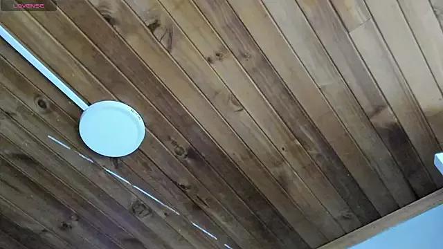 Freechat natasha_logan_ on StripChat