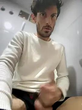 Freechat nicolaaaaas on StripChat