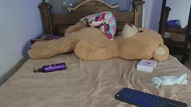 Freechat nicoo_2036 on StripChat