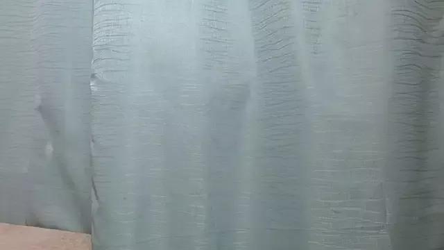 Freechat nicoo_2036 on StripChat