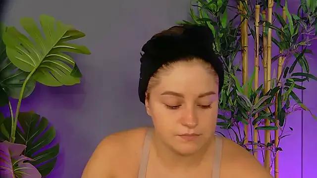 Freechat PatriciaSpice on StripChat