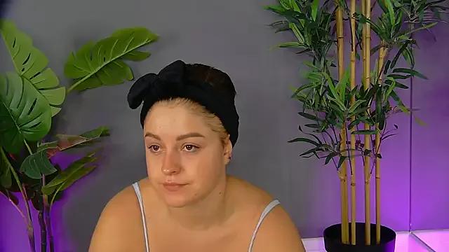 Freechat PatriciaSpice on StripChat