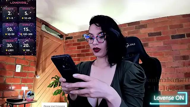 Freechat paulinabarnett- on StripChat